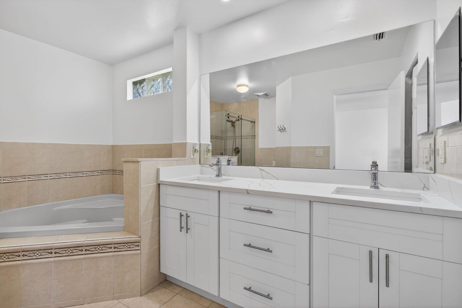 3385 Seabreeze Lane, Margate, FL 33063 Photo