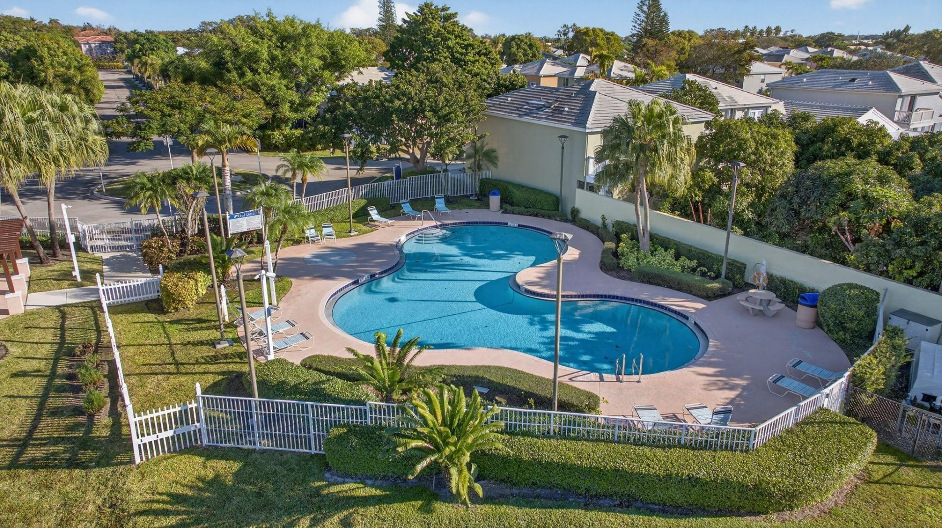 3385 Seabreeze Lane, Margate, FL 33063 Photo