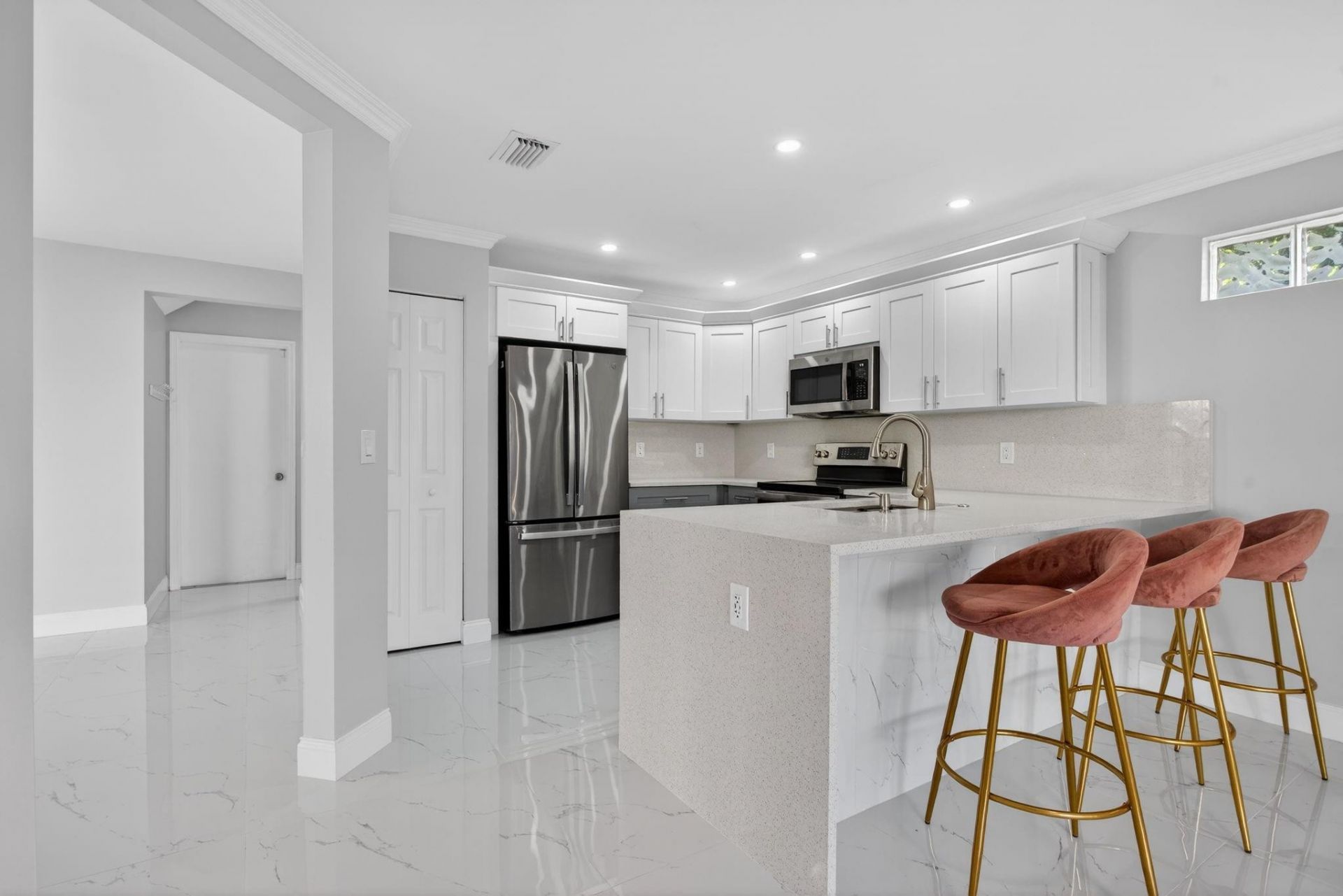 3385 Seabreeze Lane, Margate, FL 33063 Photo