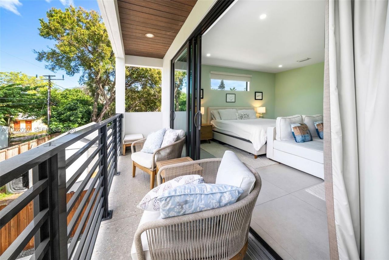 325 SW 16th St, Unit A, Fort Lauderdale, FL 33315 Photo