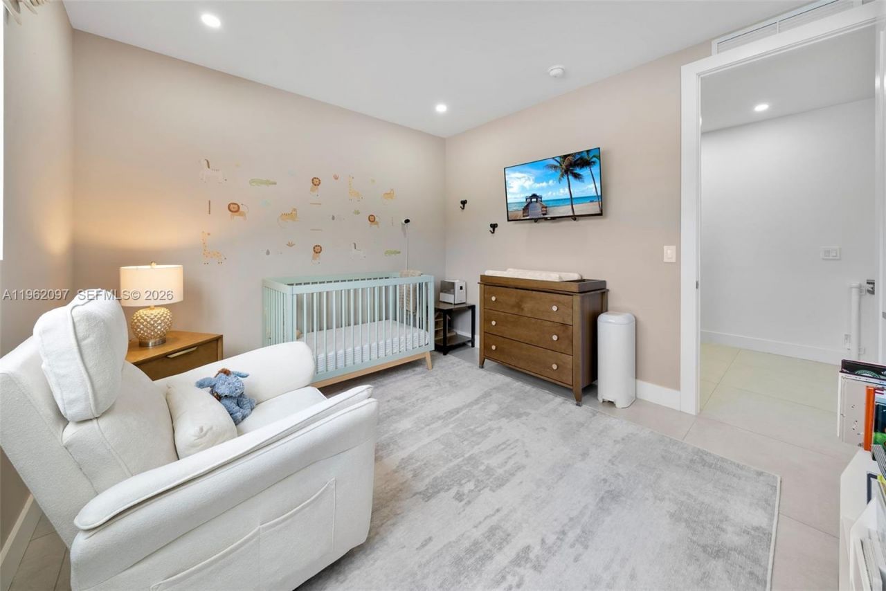 325 SW 16th St, Unit A, Fort Lauderdale, FL 33315 Photo