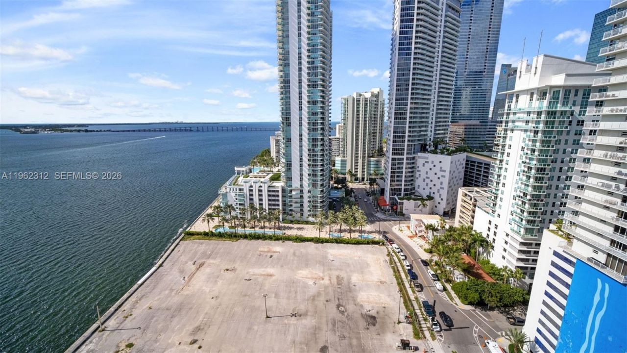 1155 Brickell Bay Dr, Unit 2203, Miami, FL 33131 Photo