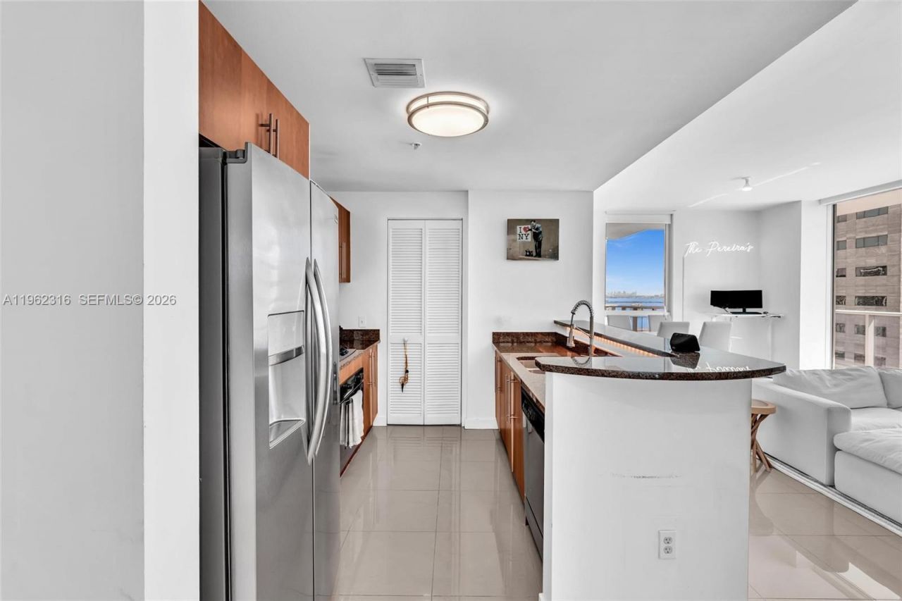 300 S Biscayne Blvd, Unit 2916, Miami, FL 33131 Photo