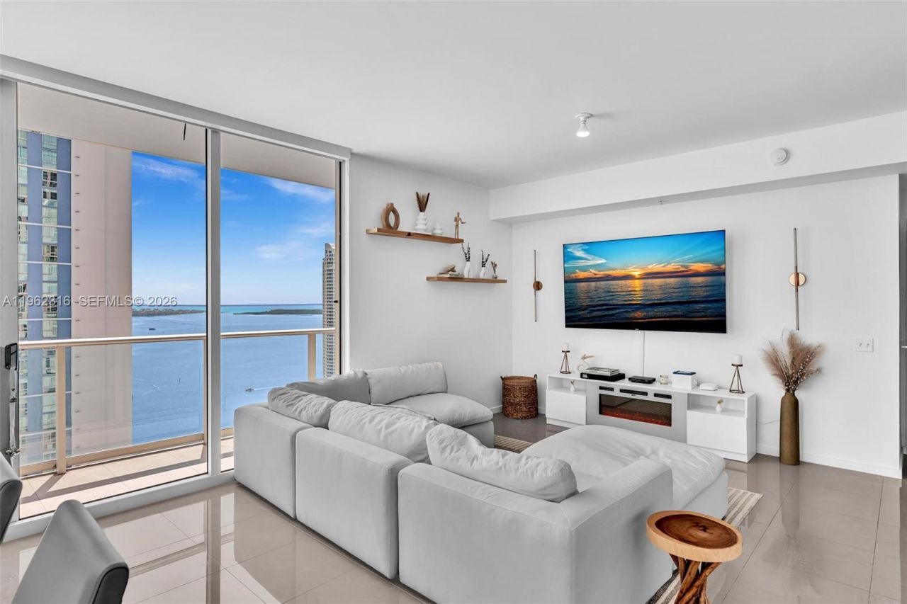 300 S Biscayne Blvd, Unit 2916, Miami, FL 33131 Photo