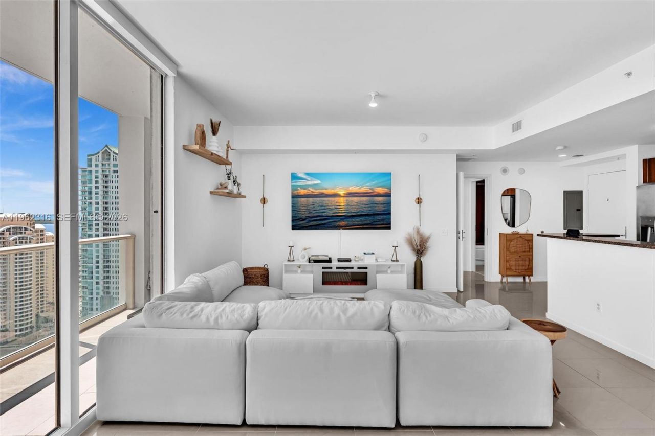 300 S Biscayne Blvd, Unit 2916, Miami, FL 33131 Photo