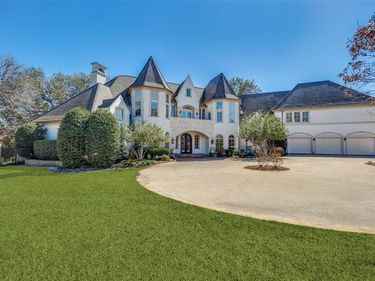 10750 Welch Road, Dallas, TX 75229