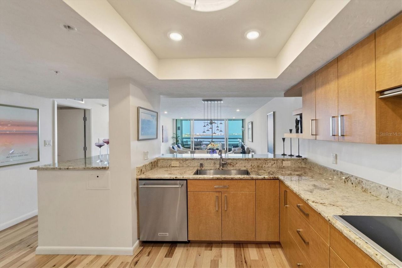 988 Blvd Of The Arts, Unit 1816, Sarasota, FL 34236 Photo