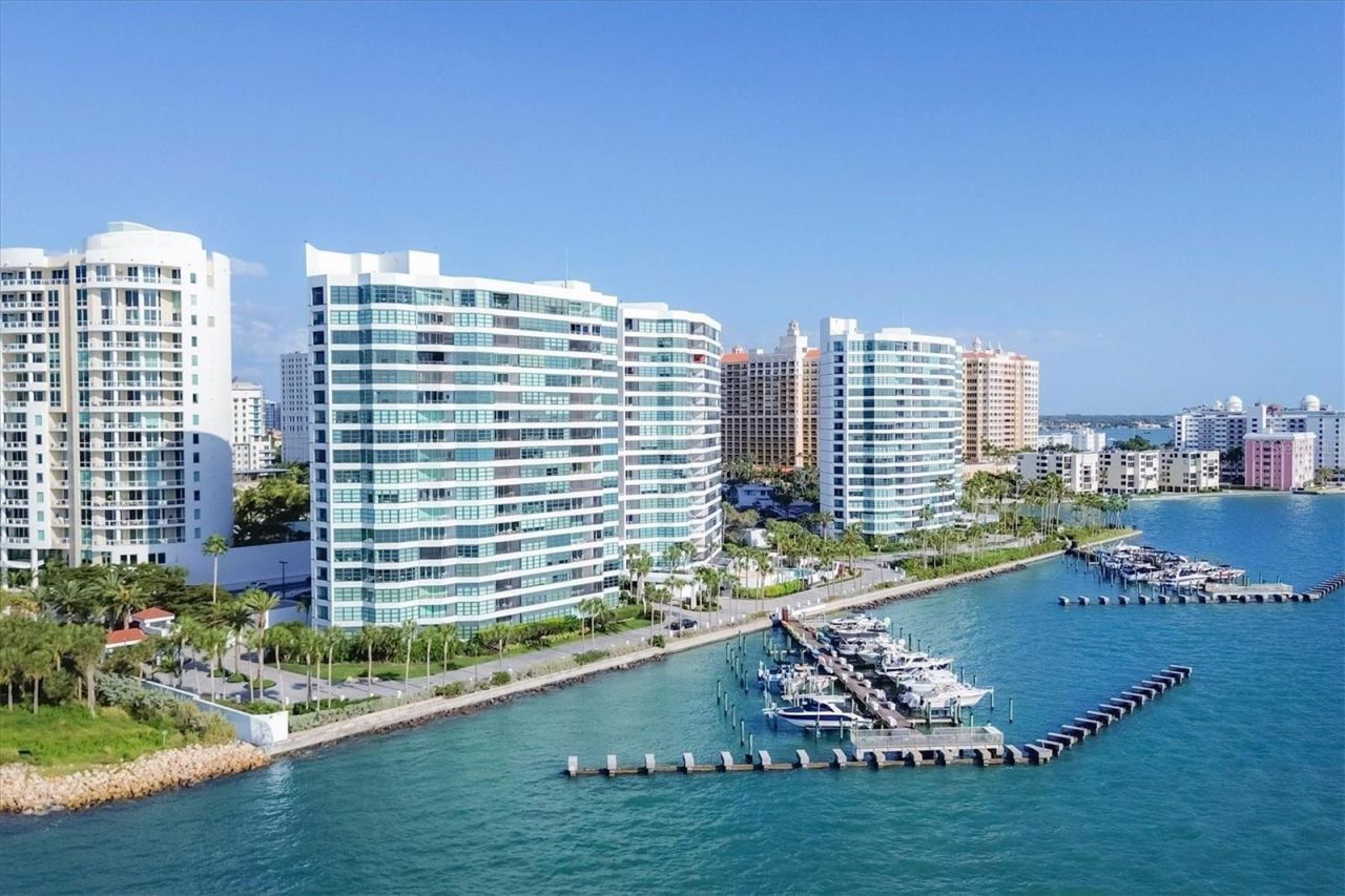 988 Blvd Of The Arts, Unit 1816, Sarasota, FL 34236 Photo