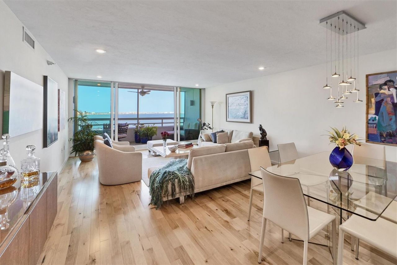 988 Blvd Of The Arts, Unit 1816, Sarasota, FL 34236 Photo