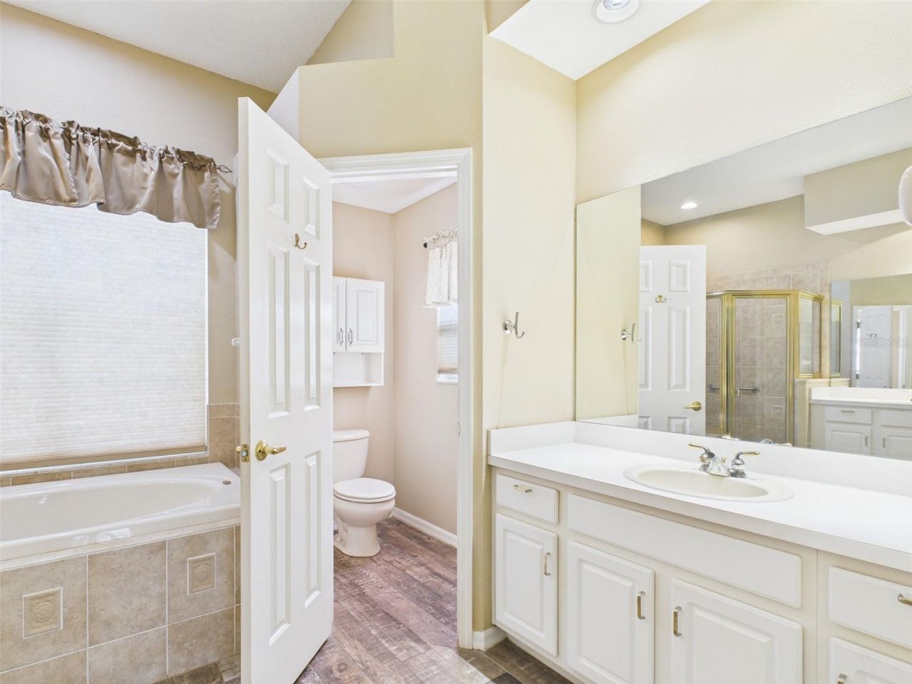 2533 Wood Pointe Drive, Holiday, FL 34691 Photo