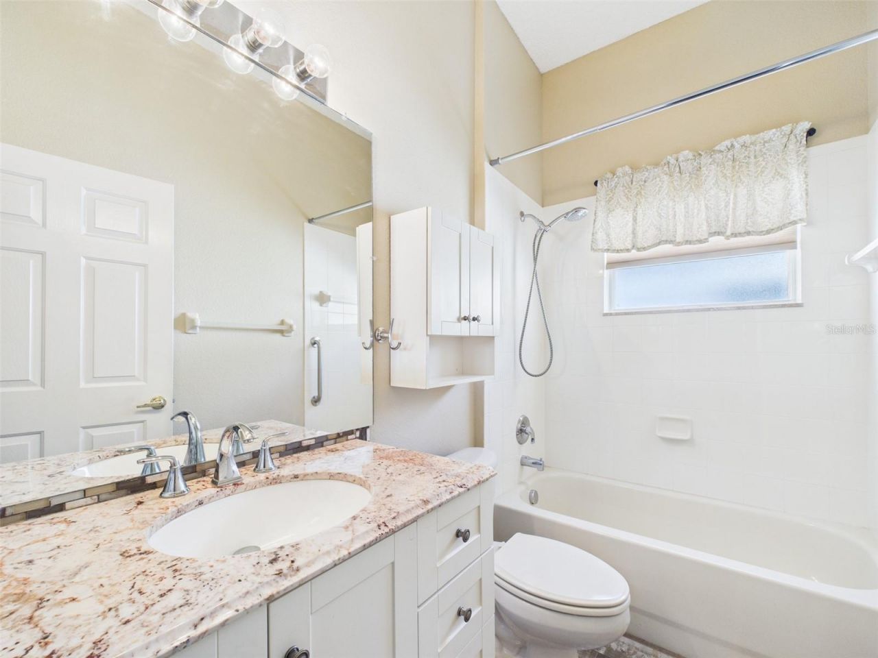 2533 Wood Pointe Drive, Holiday, FL 34691 Photo