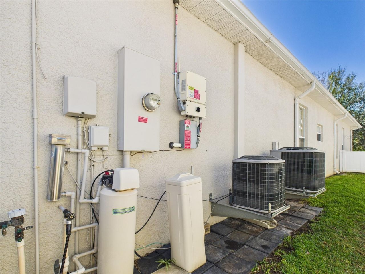 2533 Wood Pointe Drive, Holiday, FL 34691 Photo