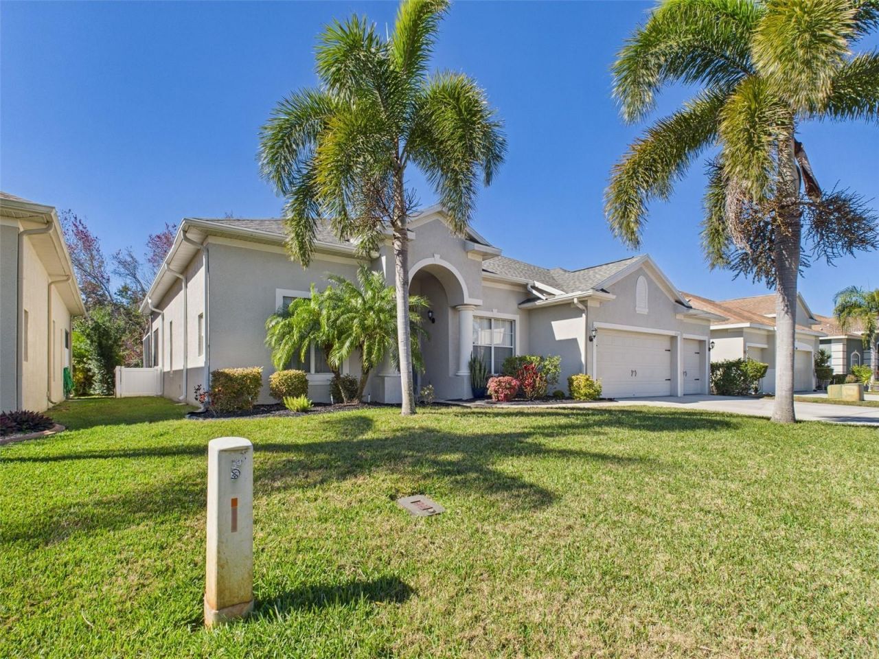 2533 Wood Pointe Drive, Holiday, FL 34691 Photo