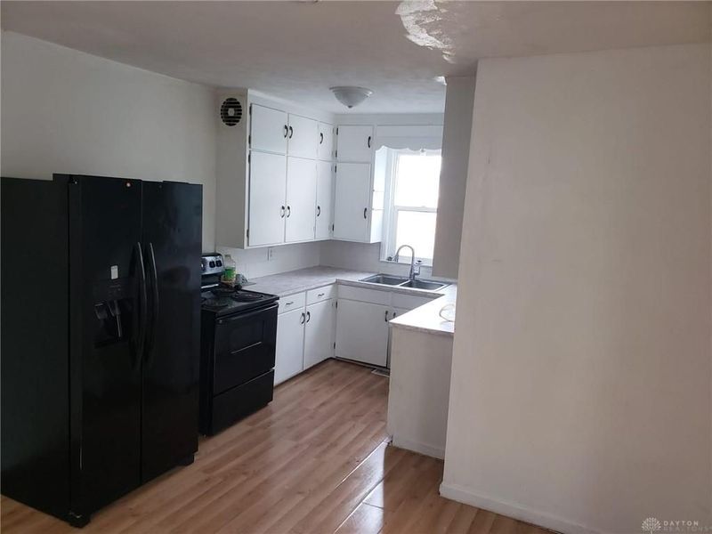 1121 Valley Street, Dayton, OH 45404 Photo 2