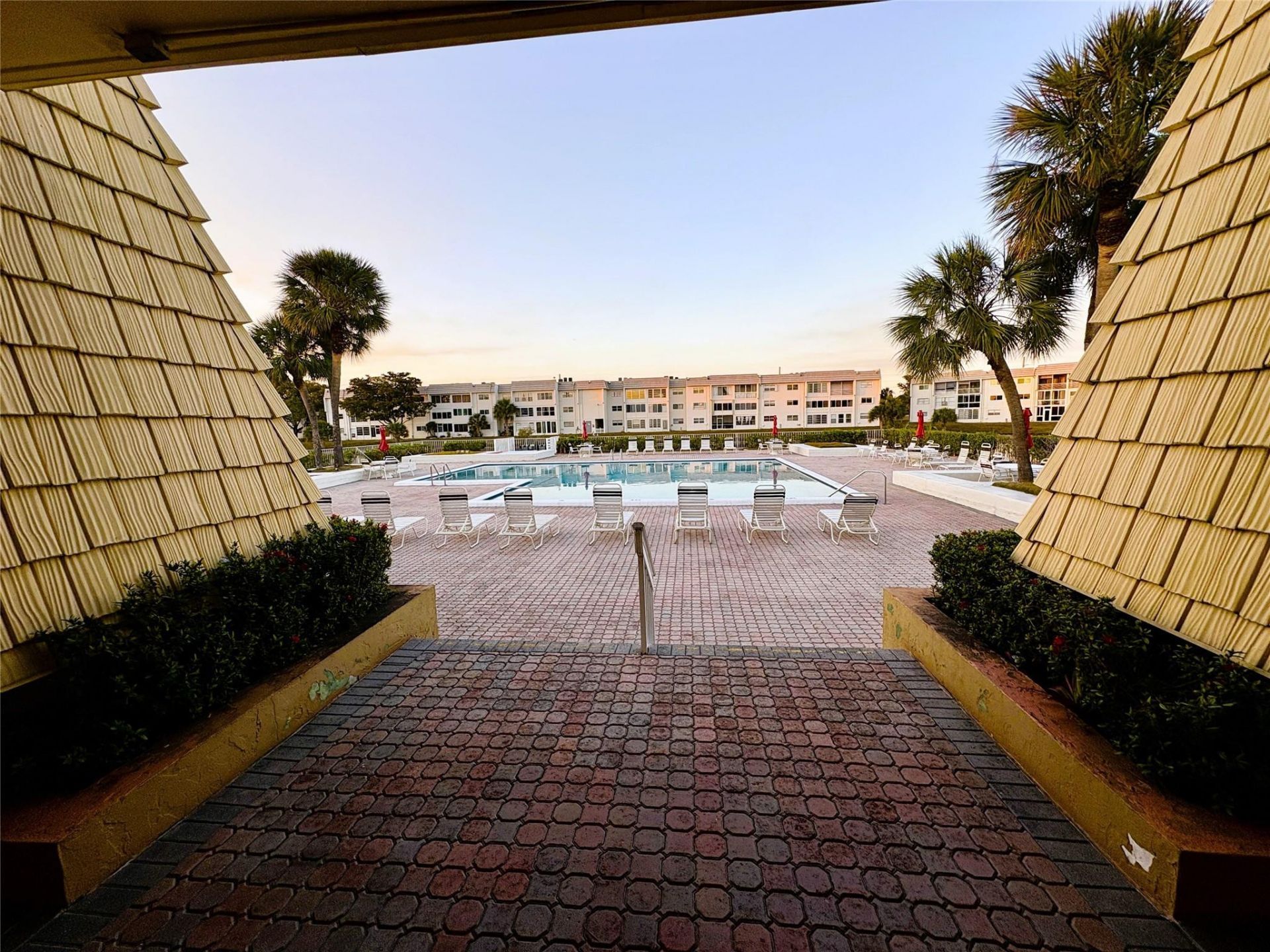 8130 Sunrise Lakes, Unit 308, Sunrise, FL 33322 Photo