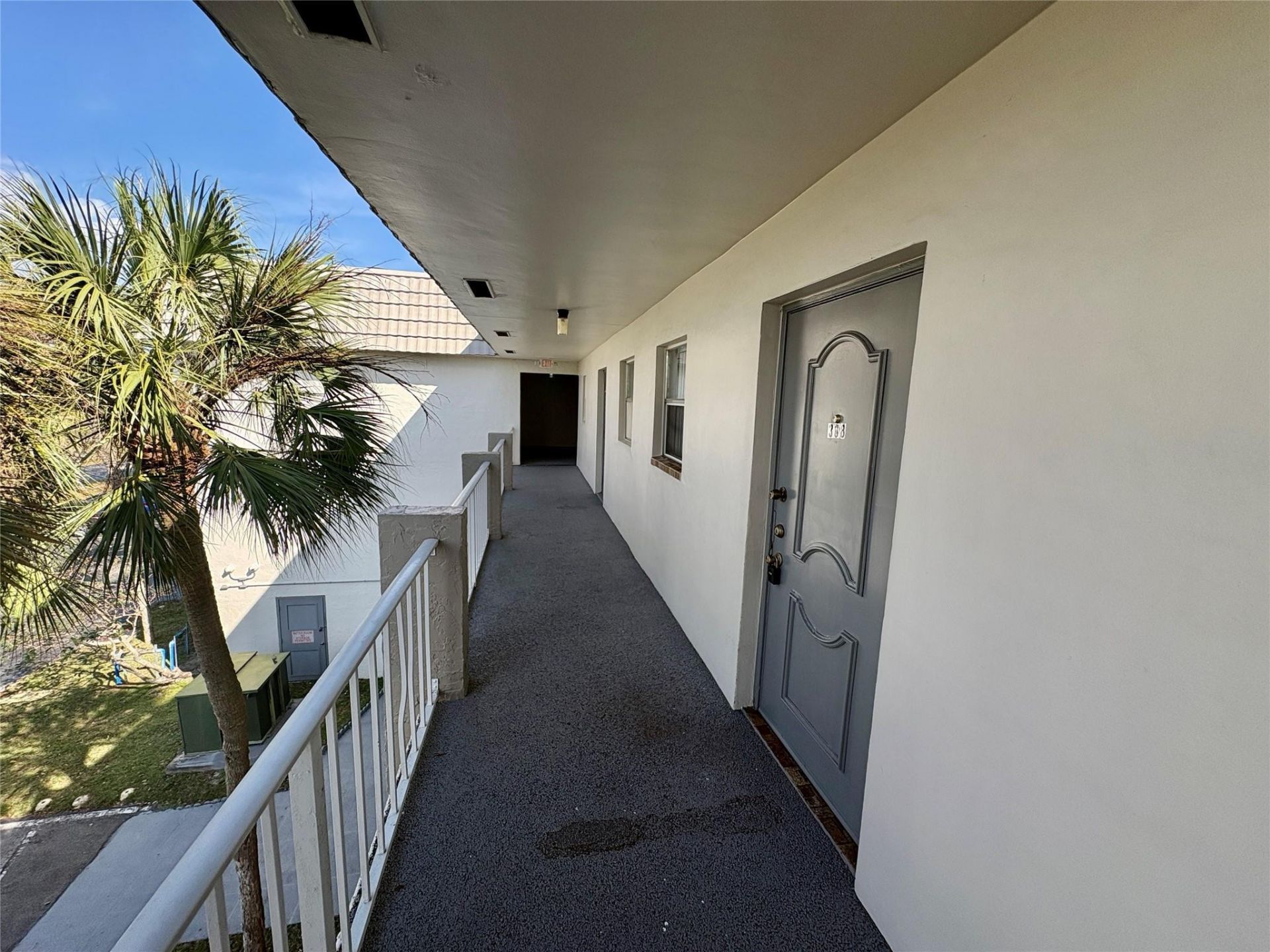8130 Sunrise Lakes, Unit 308, Sunrise, FL 33322 Photo