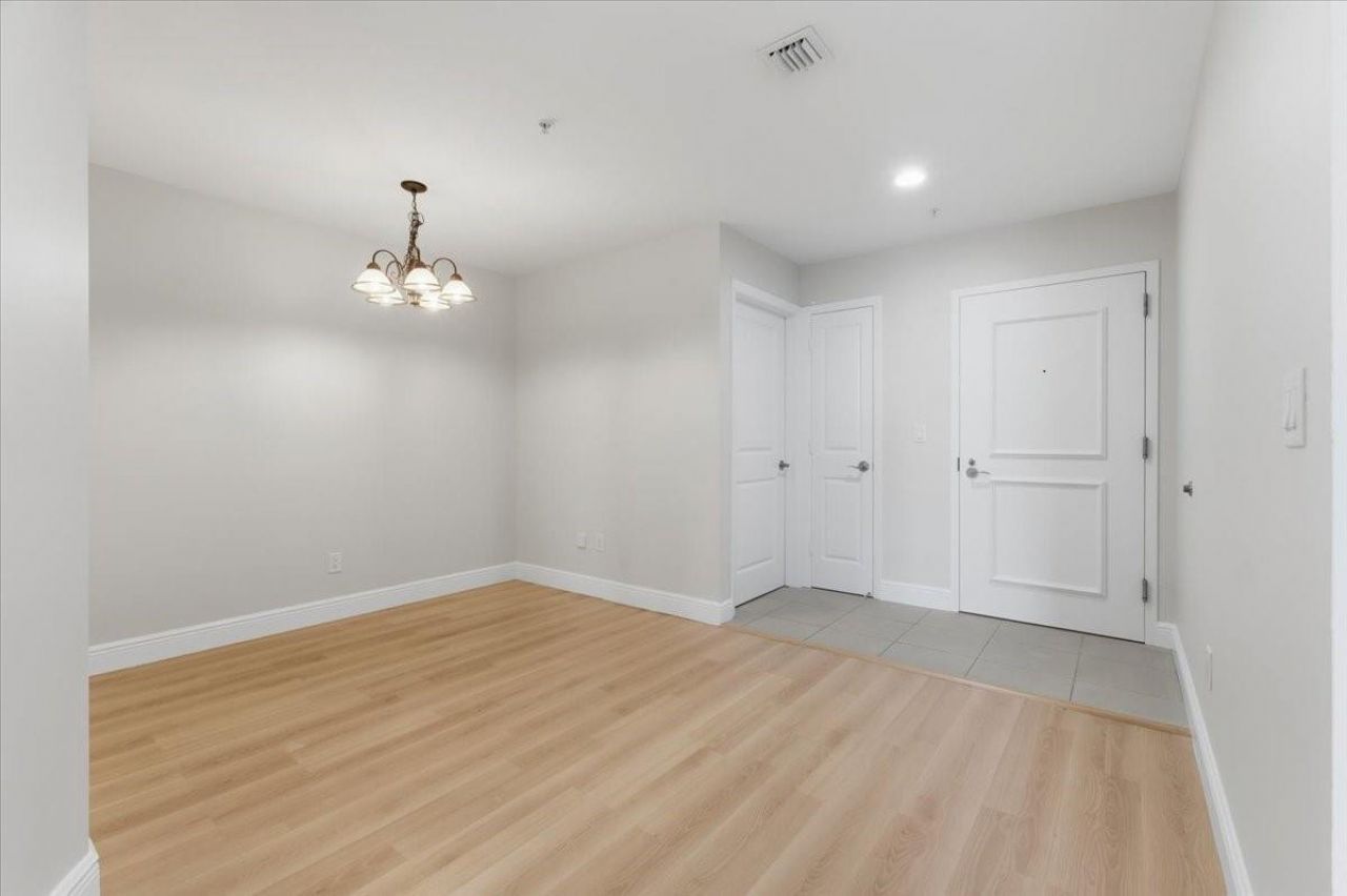 1945 S Ocean Drive, Unit 509, Hallandale Beach, FL 33009 Photo