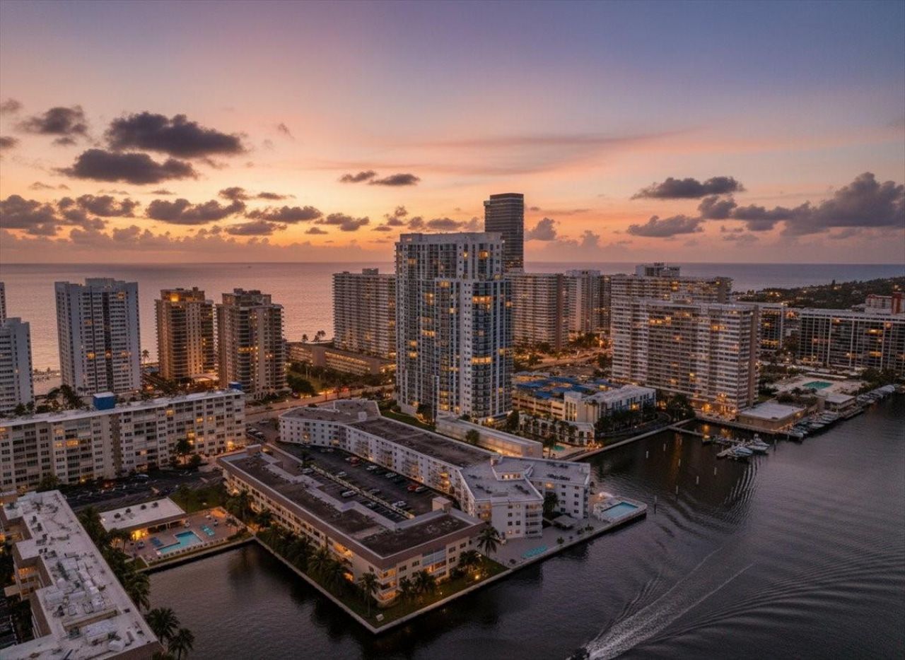 1945 S Ocean Drive, Unit 509, Hallandale Beach, FL 33009 Photo