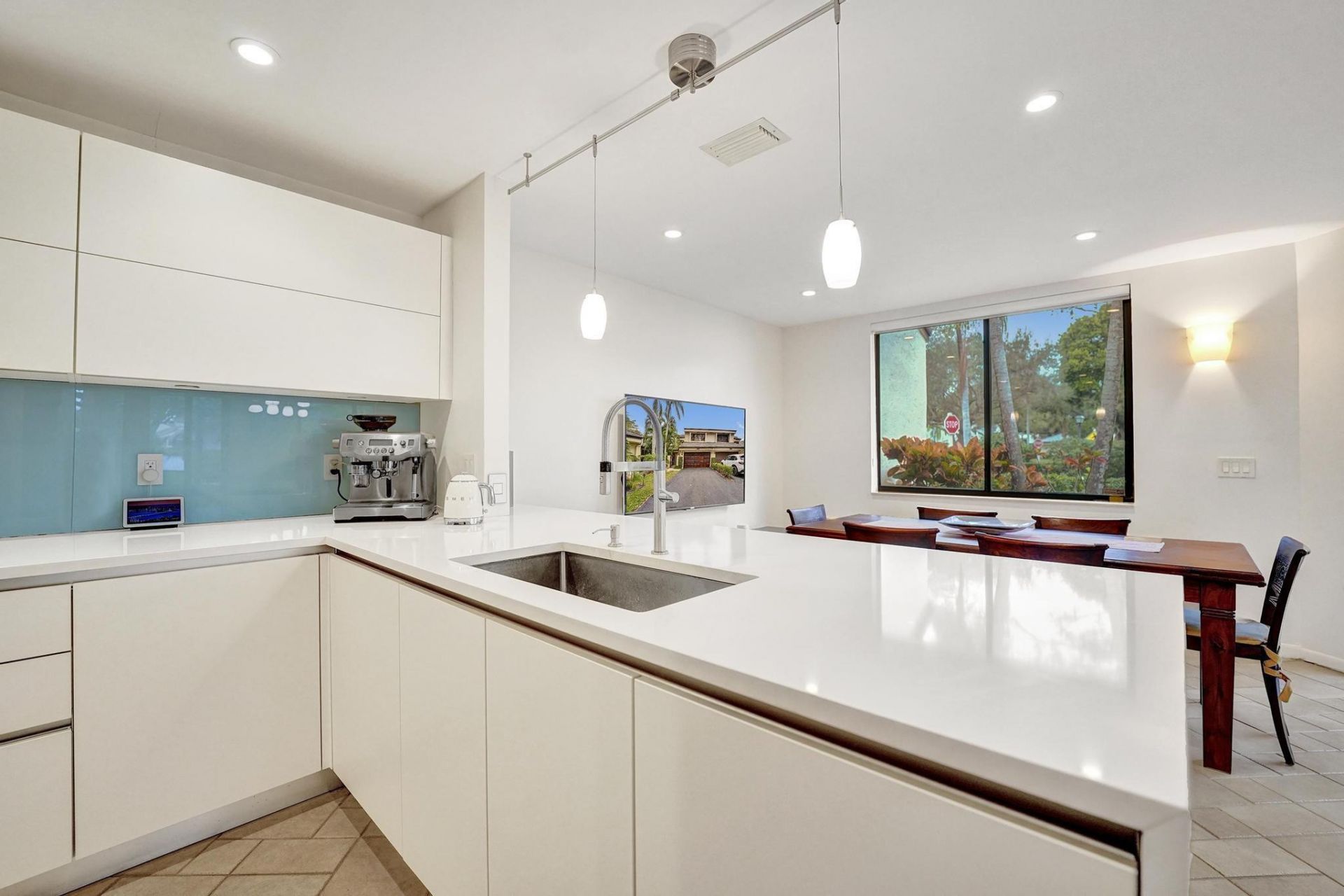 372 NW 97th Avenue, Unit 372, Plantation, FL 33324 Photo