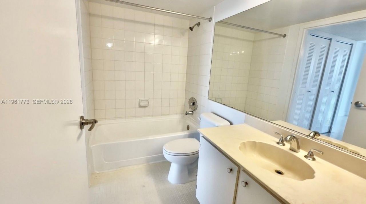 7601 E Treasure Dr, Unit 801, North Bay Village, FL 33141 Photo