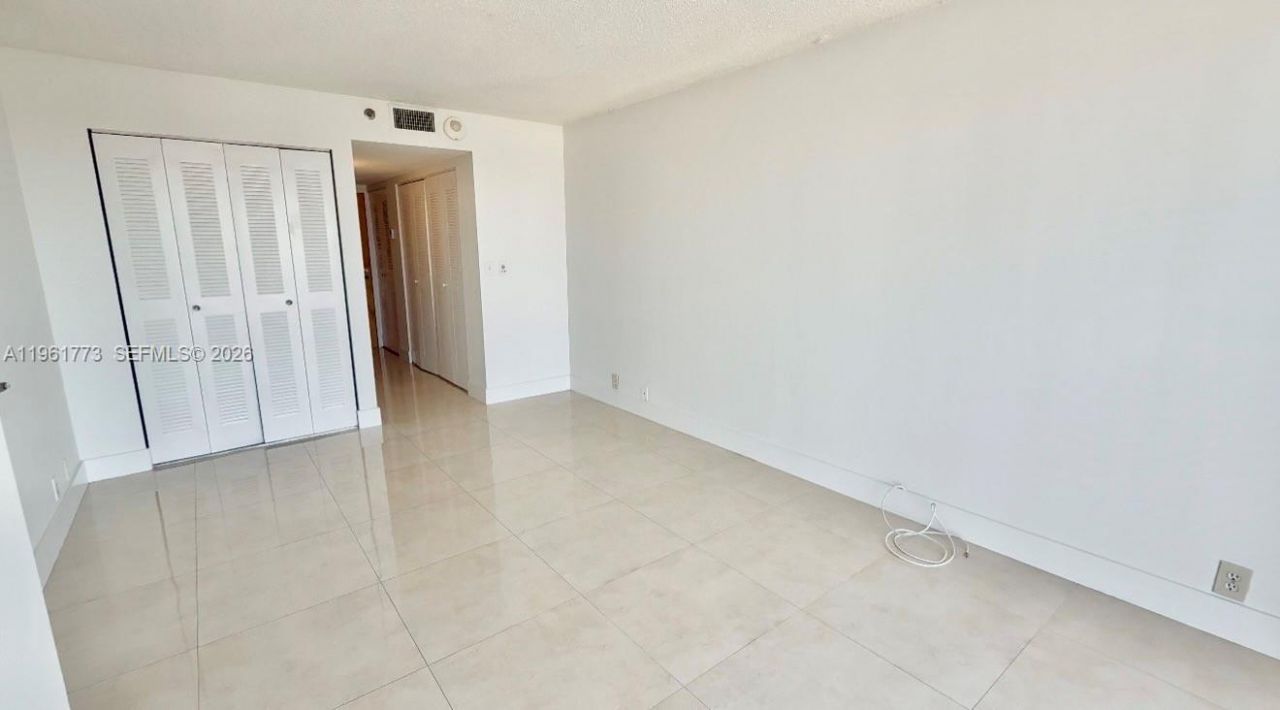 7601 E Treasure Dr, Unit 801, North Bay Village, FL 33141 Photo