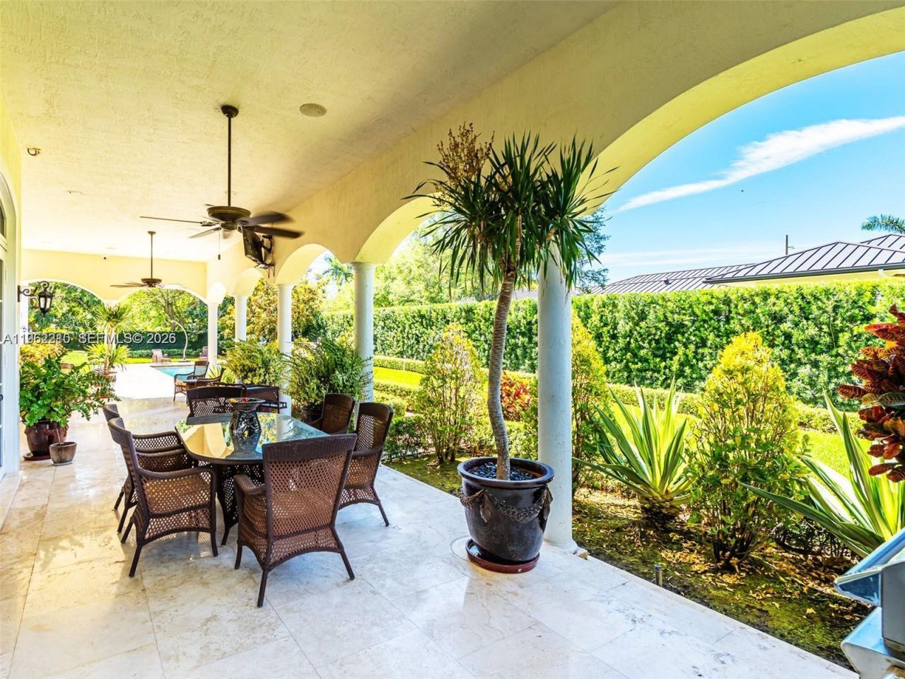 9076 SW 59th Ct, Pinecrest, FL 33156 Photo