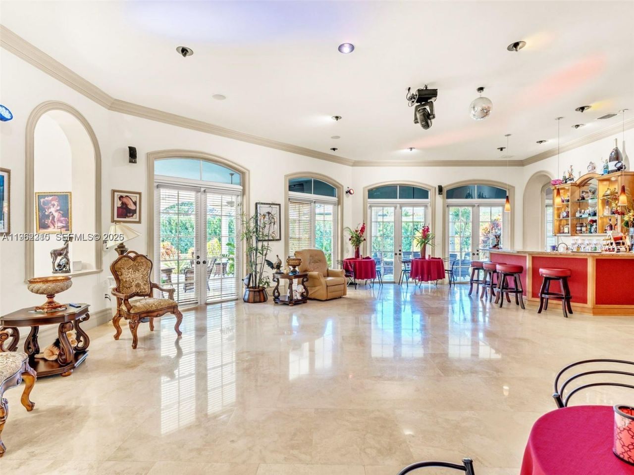 9076 SW 59th Ct, Pinecrest, FL 33156 Photo