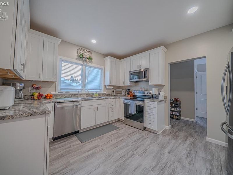 110 S Main Street, Lindsey, OH 43442 Photo 6