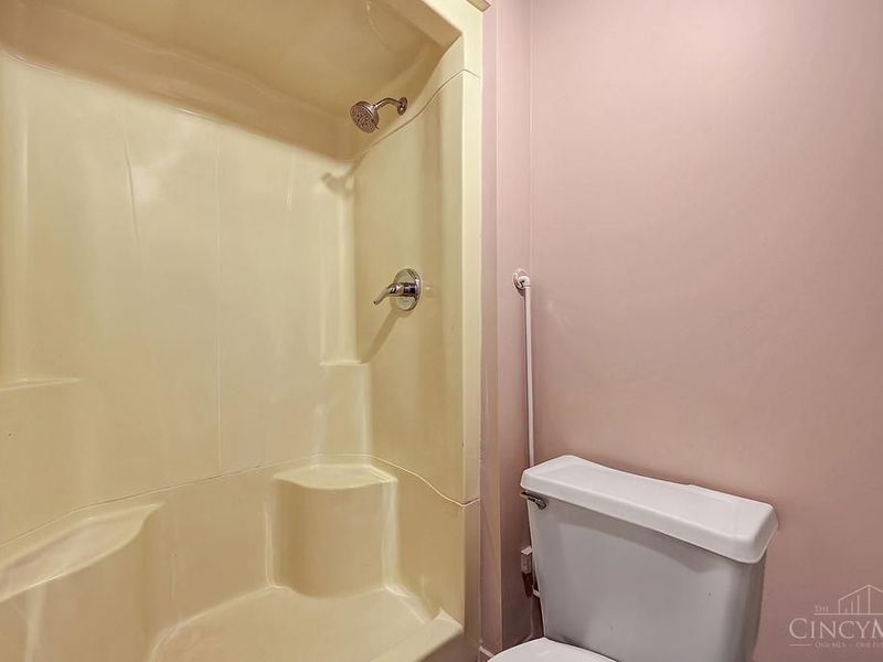 6551 Cleves Warsaw Pike, Delhi Twp, OH 45233 Photo 21