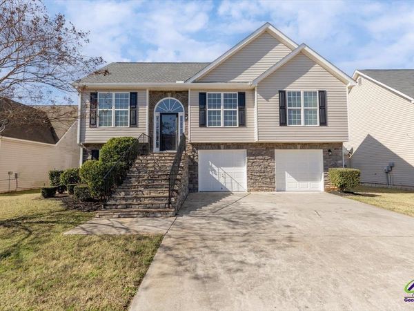 105 Browning Pointe, Byron, GA 31008