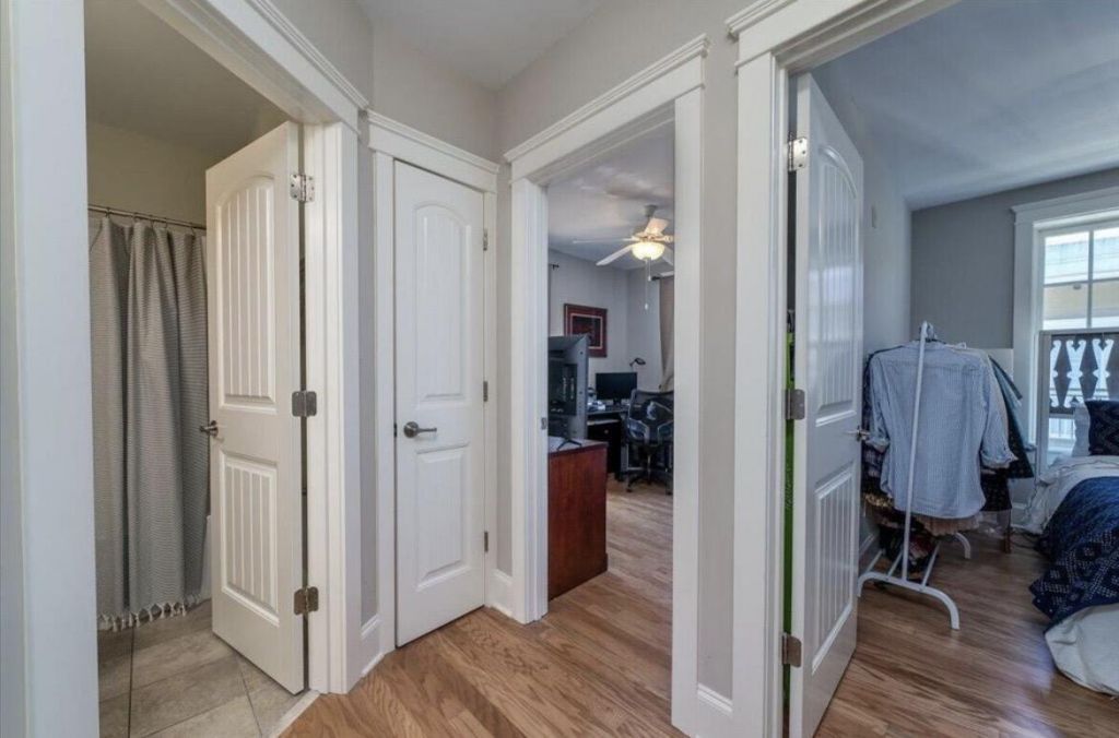 700 S Shelmore Boulevard Photo 39