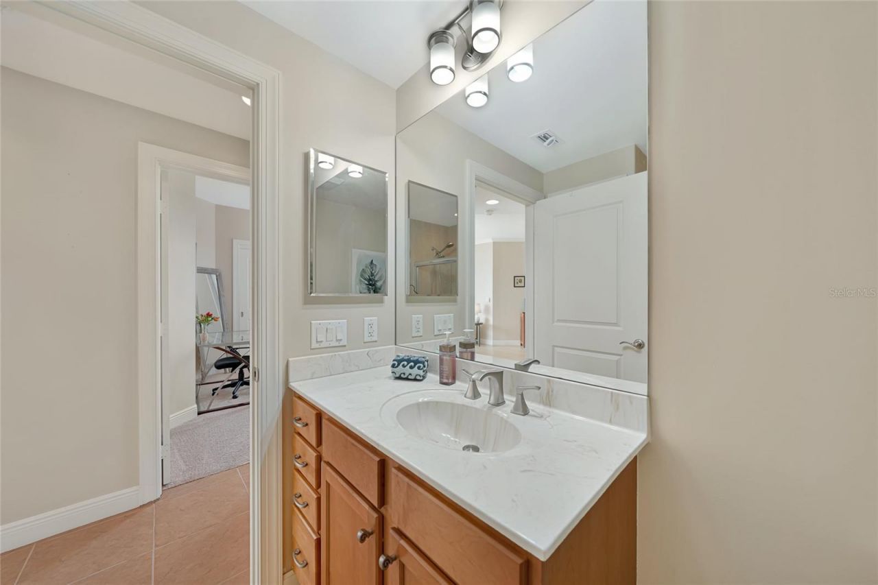 5781 Cape Harbour Drive, Unit 809, Cape Coral, FL 33914 Photo