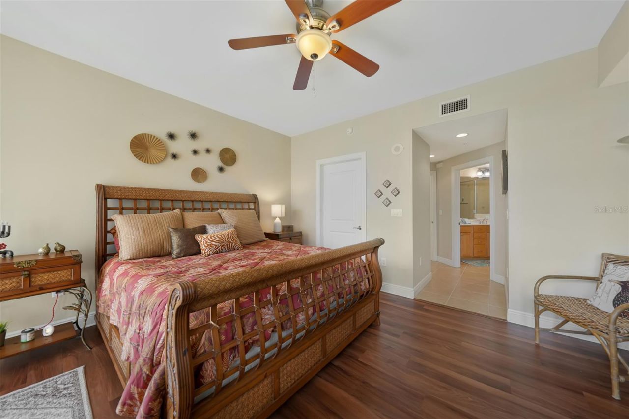 5781 Cape Harbour Drive, Unit 809, Cape Coral, FL 33914 Photo