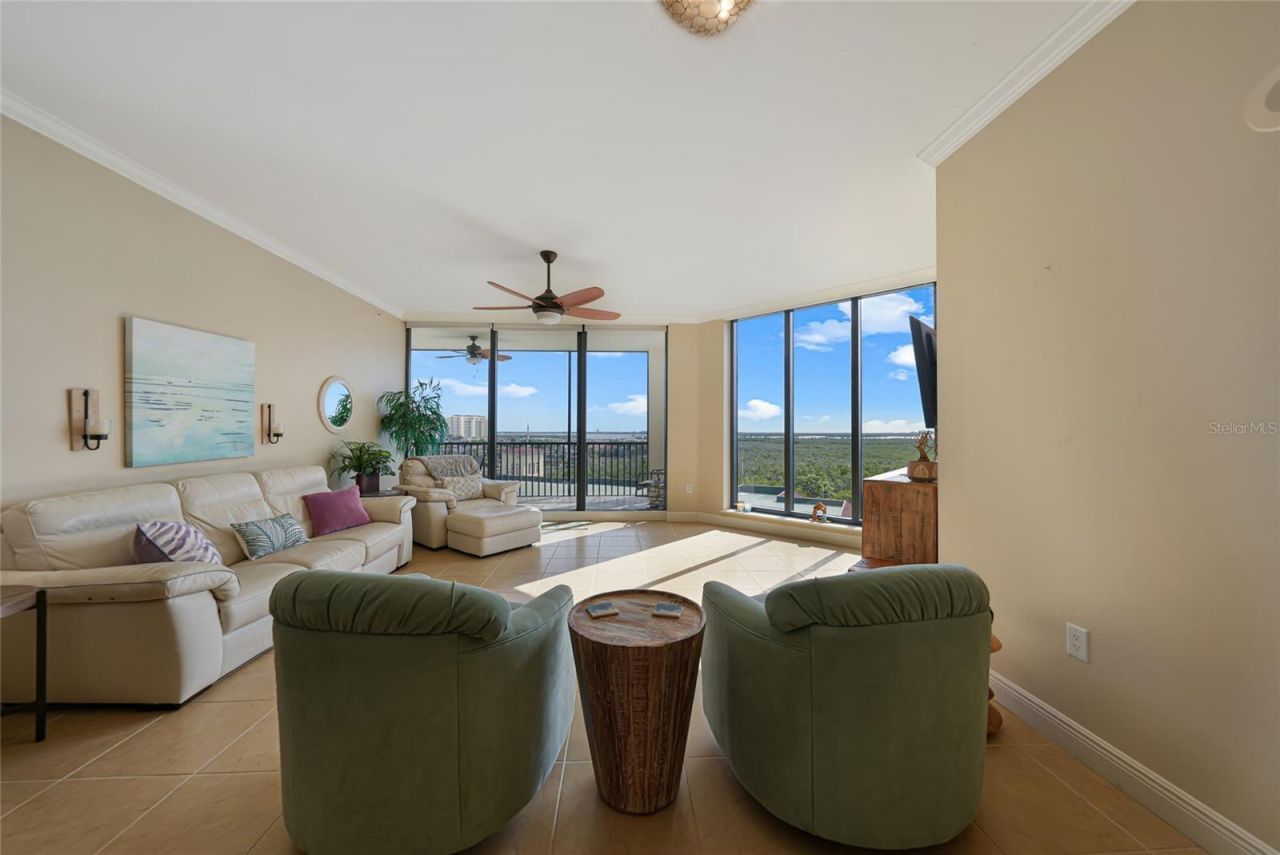 5781 Cape Harbour Drive, Unit 809, Cape Coral, FL 33914 Photo