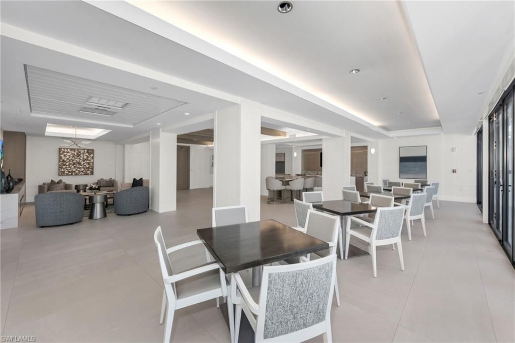 4001 Gulf Shore Blvd N, Unit 207, Naples, FL 34103 Photo