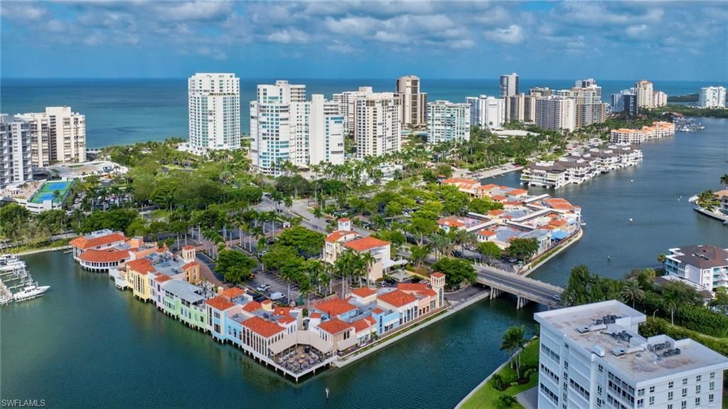 4001 Gulf Shore Blvd N, Unit 207, Naples, FL 34103 Photo