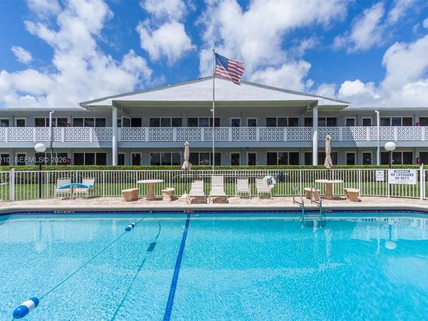 600 Layne , Unit 216, Hallandale Beach, FL 33009