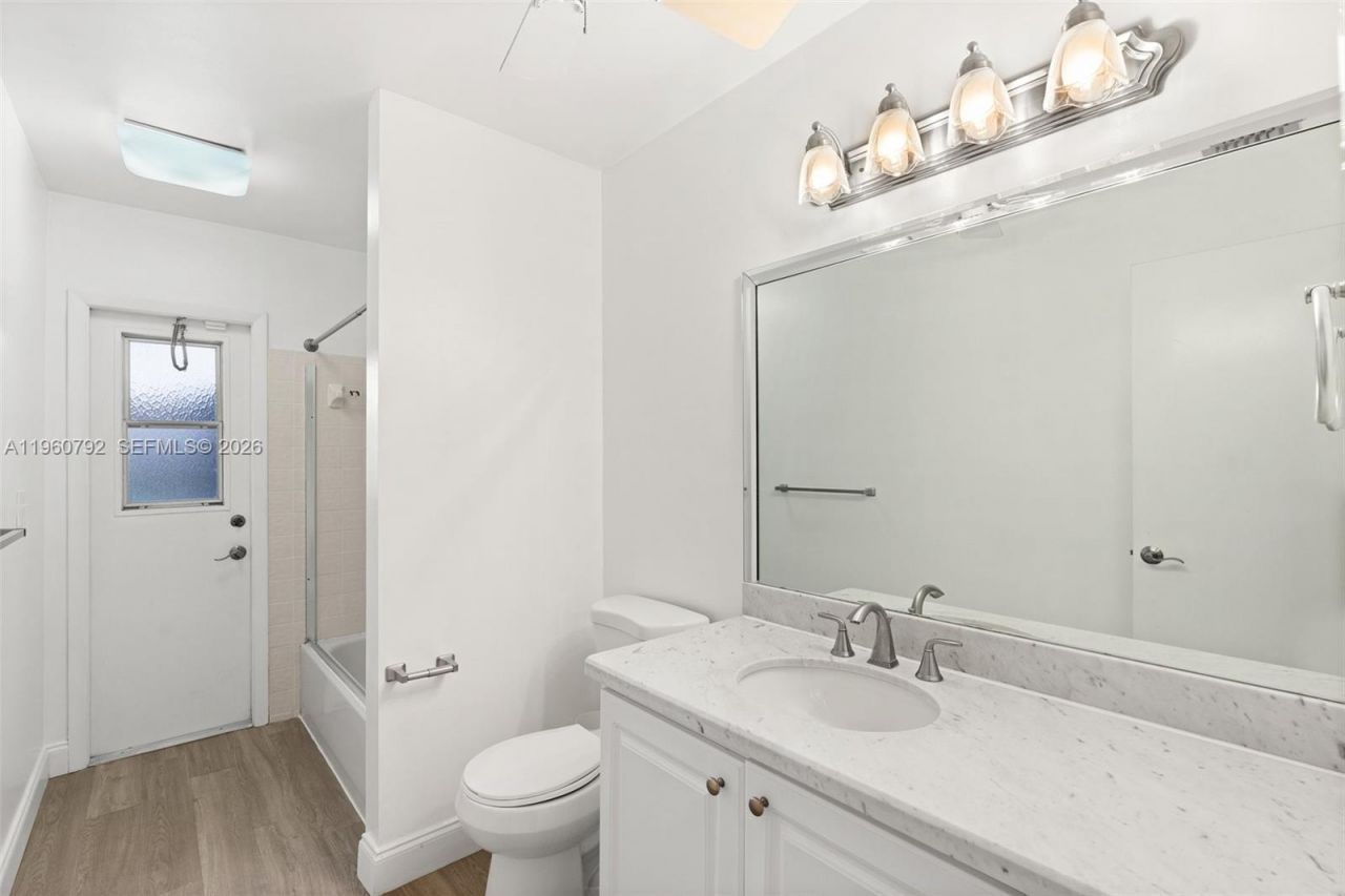 4264 NW 95th Ter , Sunrise, FL 33351 Photo