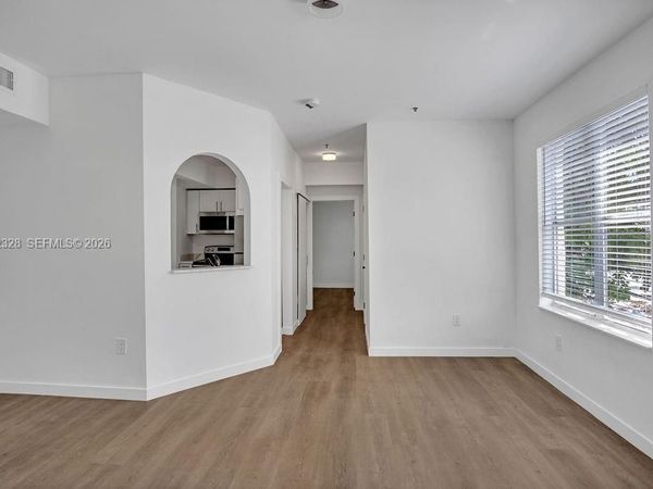 747 Michigan Ave, Unit 204, Miami Beach, FL 33139