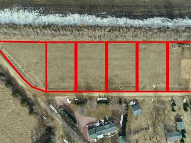 5 Lime Lake Drive, Avoca, MN 56114