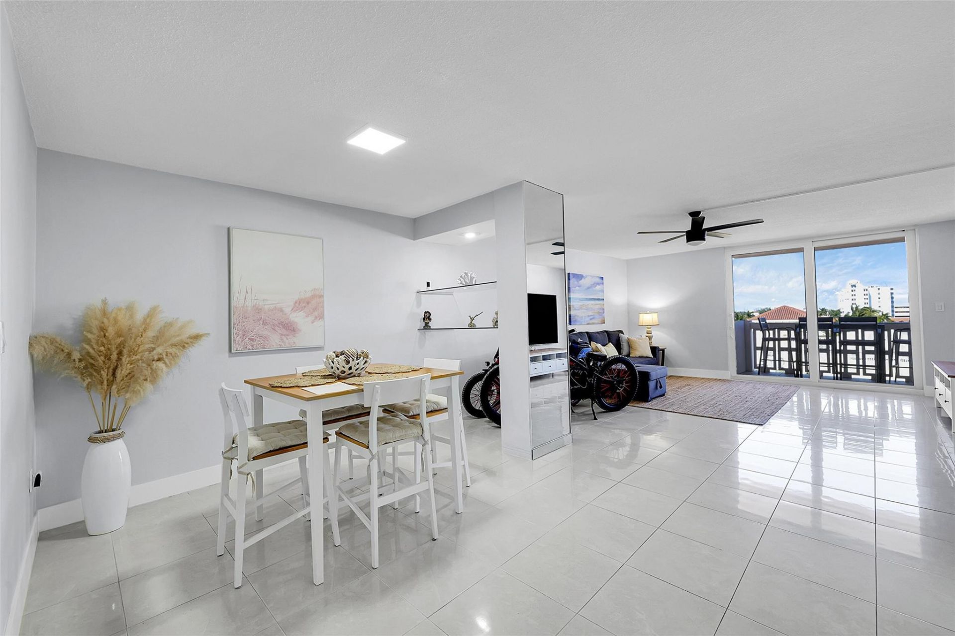 801 S Ocean Dr, Unit 605, Hollywood, FL 33019 Photo