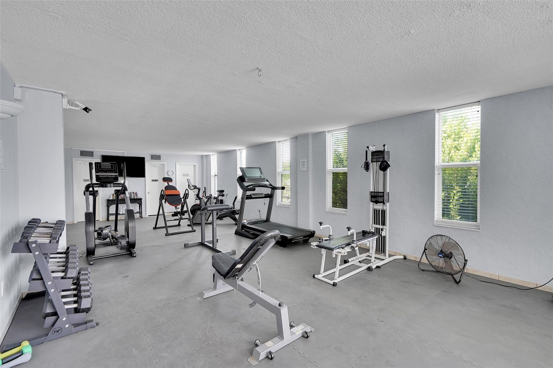 801 S Ocean Dr, Unit 605, Hollywood, FL 33019 Photo