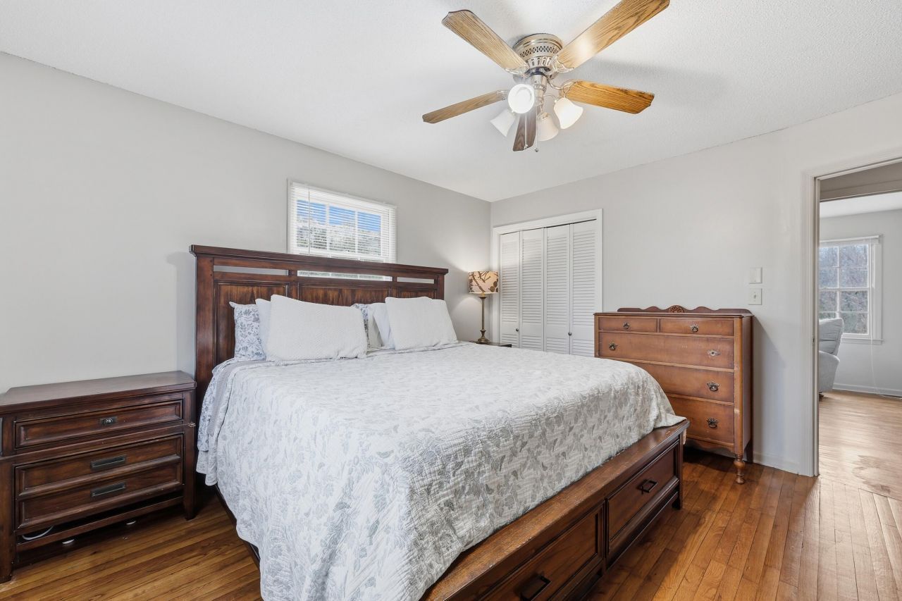 1330 Dennis Boulevard Photo 14