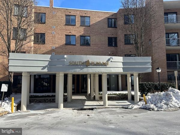 1637 OAKWOOD DRIVE, Unit S105, PENN VALLEY, PA 19072