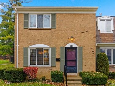 1806 N Torquay Avenue N, Royal Oak, MI 48073