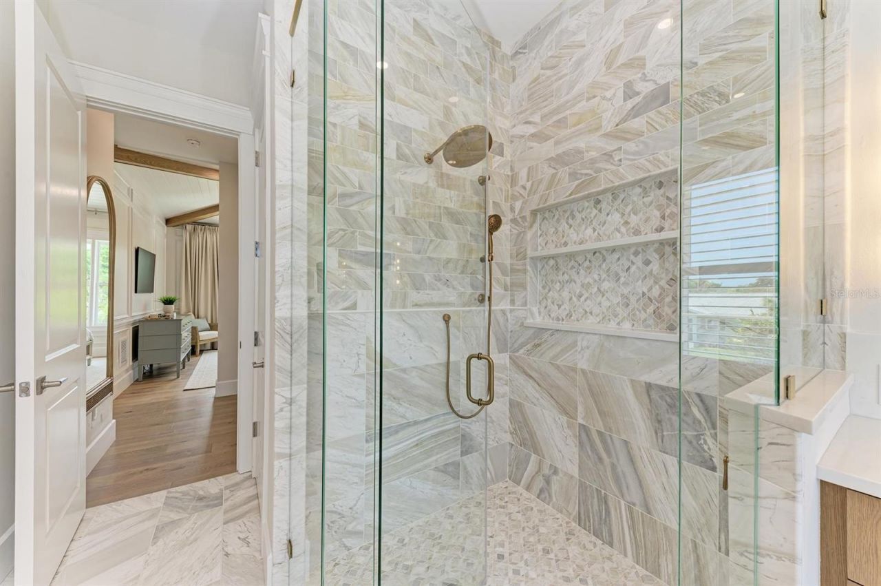 215 83rd Street, Holmes Beach, FL 34217 Photo