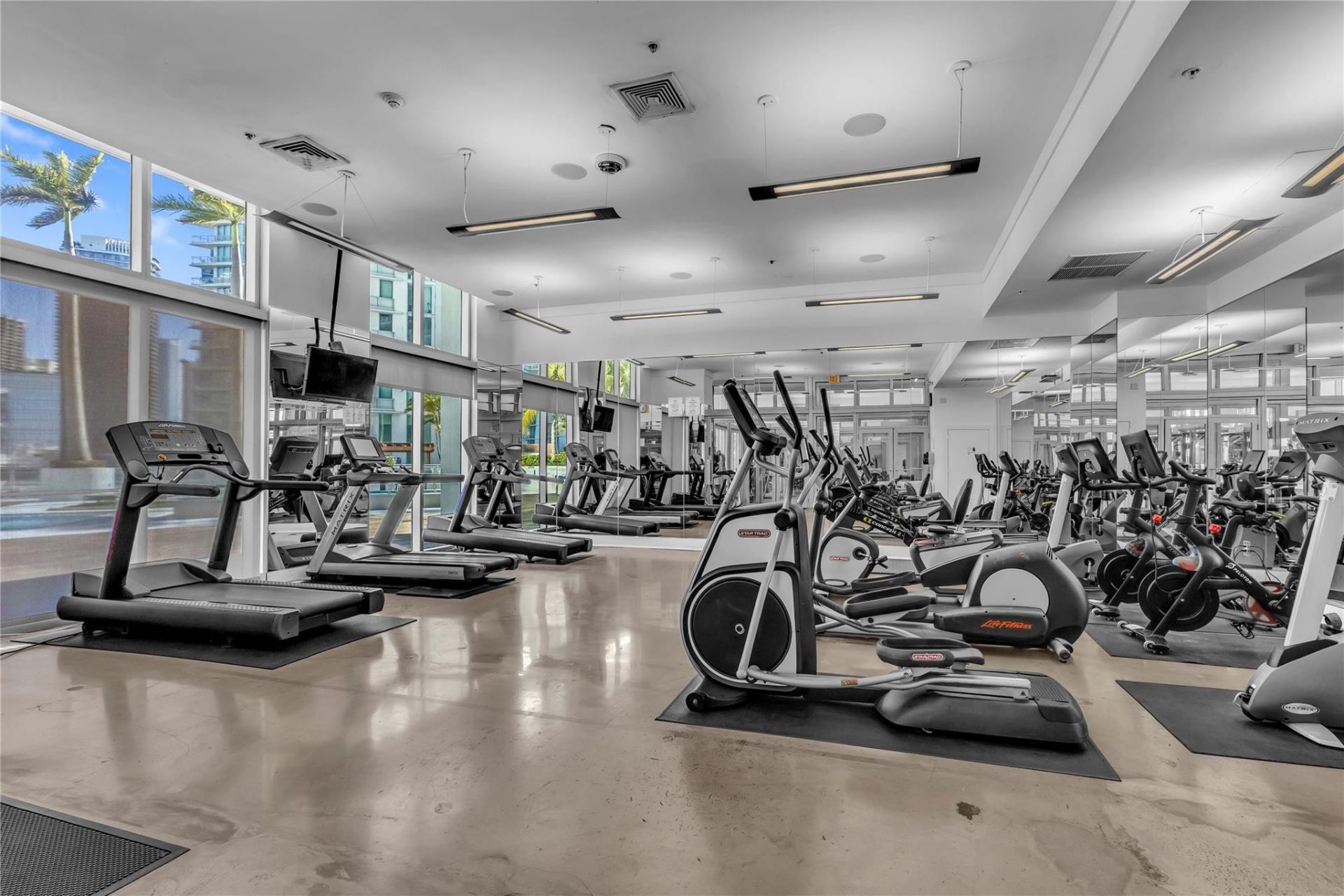 90 SW 3rd Street, Unit 3808, Miami, FL 33130 Photo