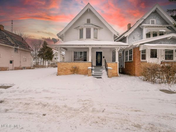 1023 Shadowlawn Drive, Toledo, OH 43609