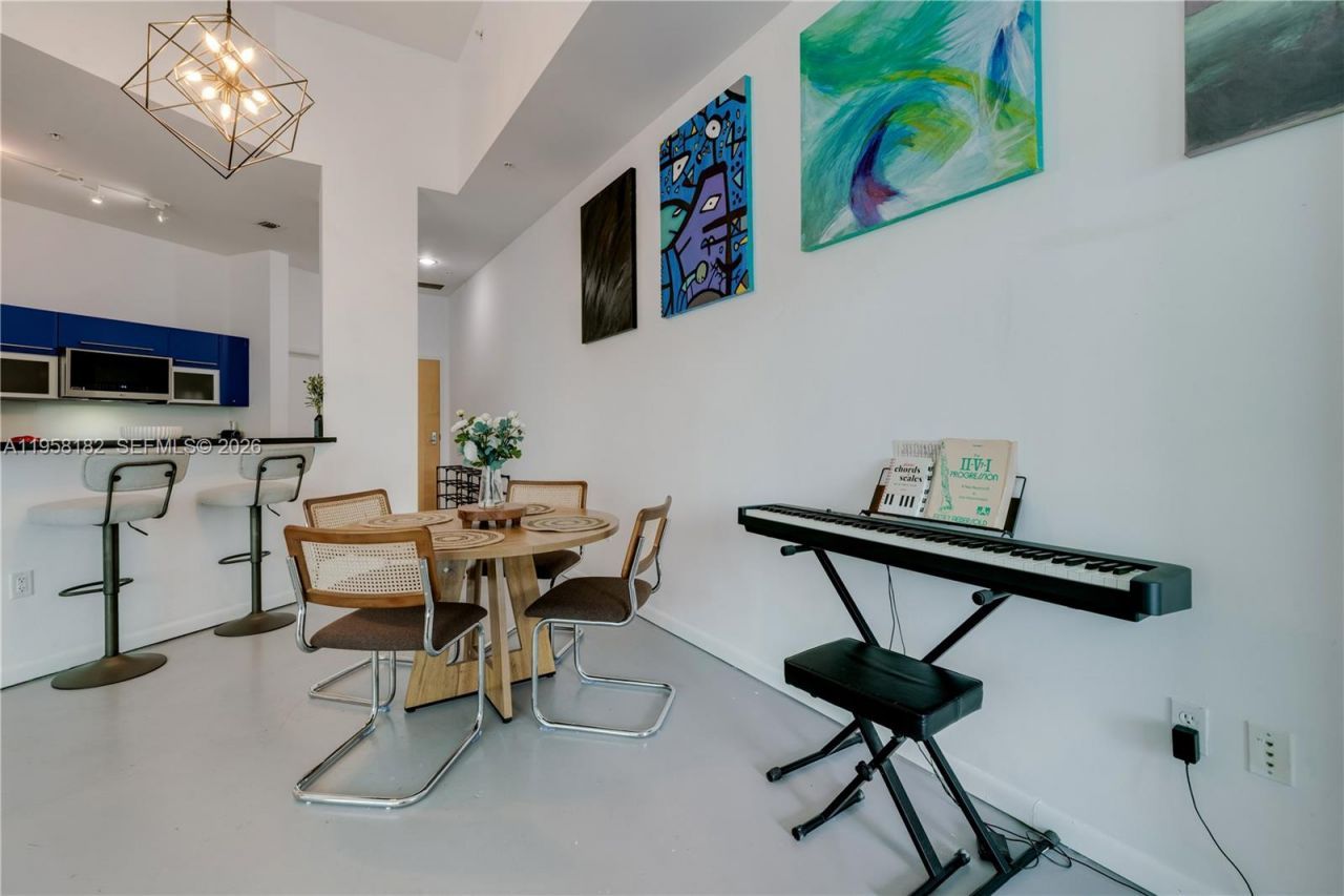 253 NE 2nd St, Unit 228, Miami, FL 33132 Photo
