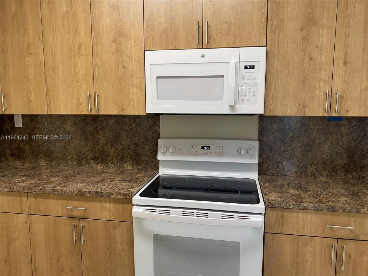 1158 SW 11th Ave , Unit 1160, Miami, FL 33129 Photo